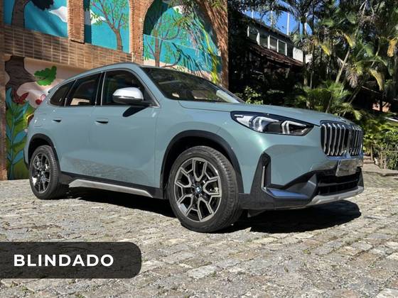BMW X1 2.0 16V TURBO GASOLINA SDRIVE20I X-LINE STEPTRONIC BMW X1 2.0 16V TURBO GASOLINA SDRIVE20I X-LINE STEPTRONIC